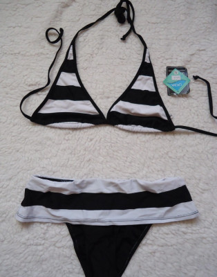 COSTUM de BAIE DAMA 2 PIESE DUNGI ALBE NEGRE SLIP FUSTITA PLAJA MARE PISCINA foto