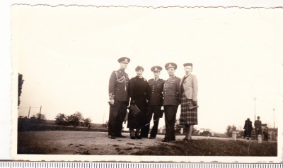 bnk foto - Militari cu sotii - cca 1940 foto