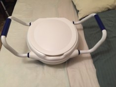 Inaltator vas WC persoane cu dizabilitati foto