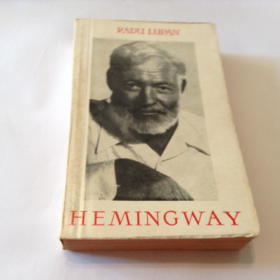 Hemingway-SCRIITORUL, - Radu Lupan,R12 foto