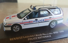 Macheta Renault Laguna I break 2.0 16V politie, 1:43 foto