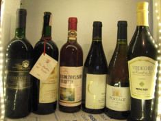 6 sticle vin -VECHI DE COLECTIE - LOT ( i ) recoltare 1991/92/93/95/96/97 foto