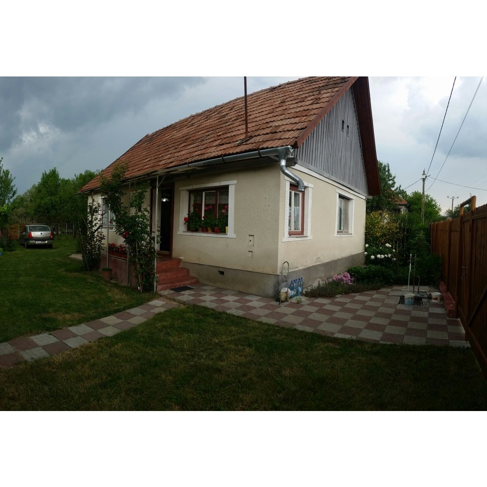 Casa la tara arhiva Okazii.ro