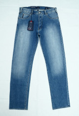 Blugi Armani Jeans foto
