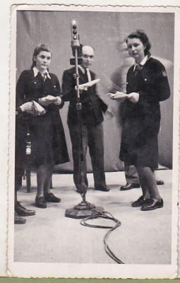 bnk foto - Emisiune la Radio Romania - 1940 foto