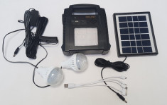 Panou Solar 2 Becuri RADIO incarcare telefon USB MP3 lanterna lampa GD8052 foto