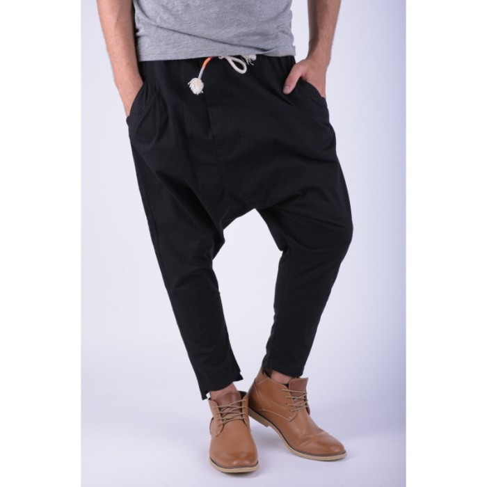 Pantaloni Bumbac Tur Lasat Alcott Sigfrido Carrot Negru foto mare Pantaloni Bumbac Tur Lasat Alcott Sigfrido Carrot Negru foto mare