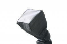 Mini softbox bounce-diffuser textil universal 10x10cm pentru blitzuri speedlite foto
