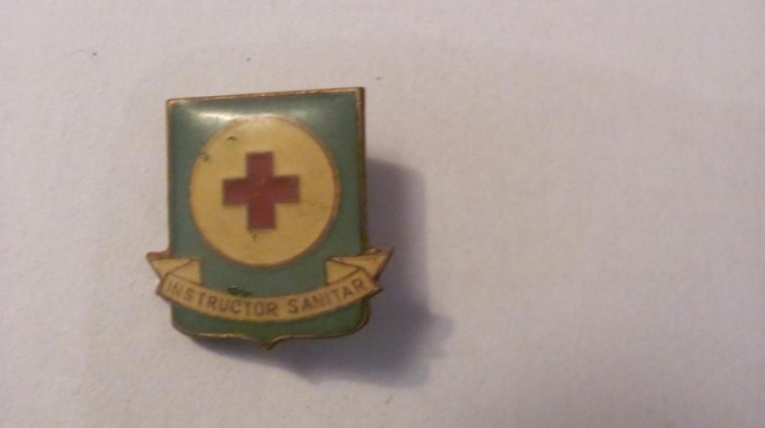 PVM - Insigna "Instructor Sanitar" PVM - Insigna "Instructor Sanitar"
