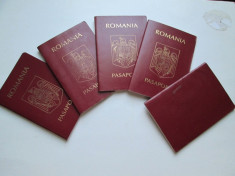 Pentru colectionari: Pasaport Romania. Lot de 5 pasapoarte expirate, anulate. foto