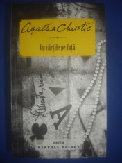 AGATHA CHRISTIE - CU CĂRȚILE PE FAȚĂ foto