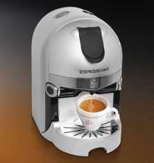 Zepter Zespresso, un espresor rapid si eficient, cafea in doar 25 de secunde ! foto