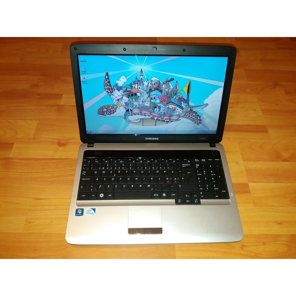Samsung RV-510- Intel dual T4500-4GB-320GB-15,6 HDLED-wireless-webcam