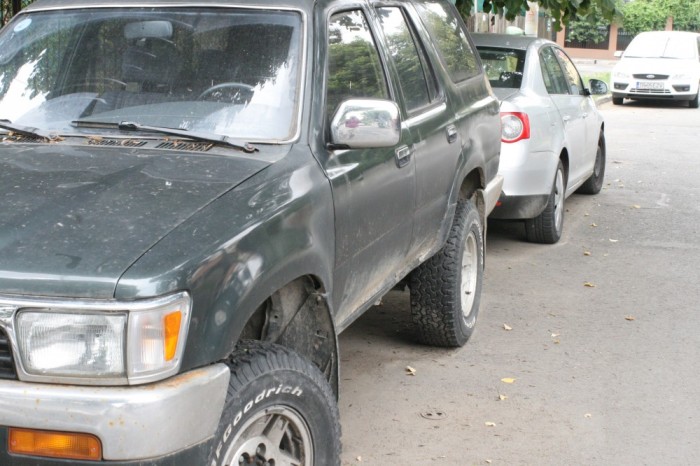 URGENT! Toyota 4 Runner 4x4 94 stare foarte buna, 3.0 V6 LPG, cutie automata foto mare URGENT! Toyota 4 Runner 4x4 94 stare foarte buna, 3.0 V6 LPG, cutie automata foto mare