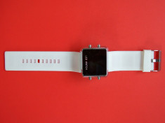 Ceas de mana Led Watch foto