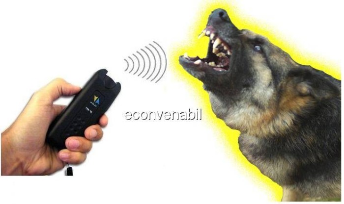 Dog Chaser Aparat cu Ultrasunete pentru Alungat Caini ZF851 foto mare Dog Chaser Aparat cu Ultrasunete pentru Alungat Caini ZF851 foto mare