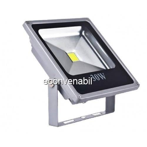 Proiector LED 30W Metalic Slim Alb Rece 220V foto mare Proiector LED 30W Metalic Slim Alb Rece 220V foto mare