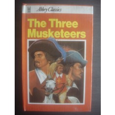 ALEXANDRE DUMAS - THE THREE MUSKETEERS {engleză}