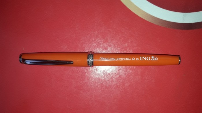 STILOU PROMOTIONAL BANCA ING - STILOUL MEU PORTOCALIU DE LA ING foto mare STILOU PROMOTIONAL BANCA ING - STILOUL MEU PORTOCALIU DE LA ING foto mare