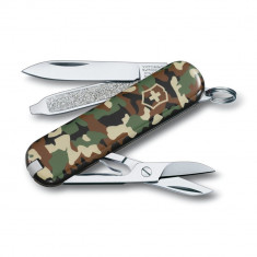 Briceag Victorinox Classic 0.6223.94 foto