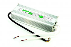 Invertor 220V-12V 120W 10A Waterproof AL-170817-9 foto