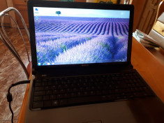 Dell Inspiron 1564 foto