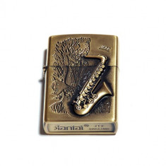 Bricheta tip - Zippo - Saxofon foto