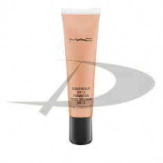 Mac Studio Sculpt SPF15 NW40 40ml foto