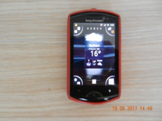 telefon mobil Sony Ericsson WT19i walkman foto