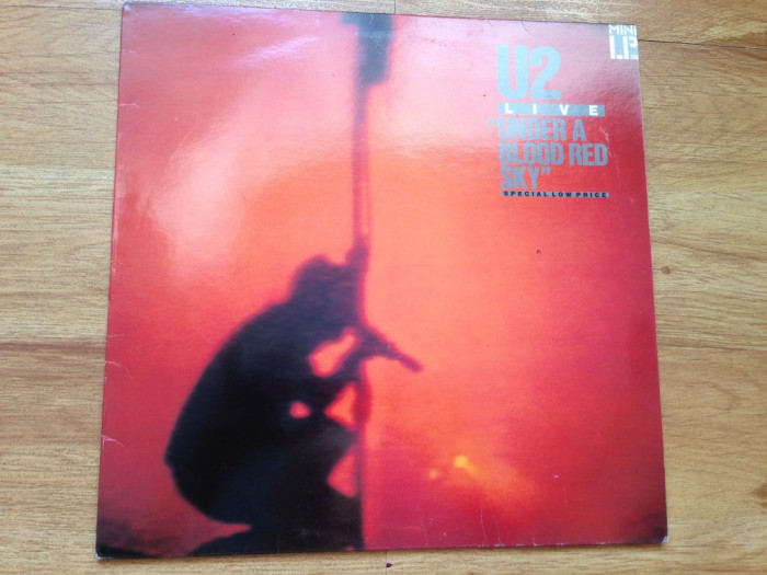 U2 - UNDER A BLOOD RED SKY (1983,ISLAND RECORDS, Made in UK) vinil vinyl