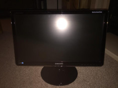 Monitor LED Samsung 23&amp;quot;, Wide, Full HD, HDMI, Rose Black , S23A350H foto