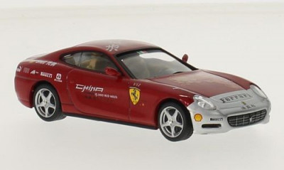 Macheta Ferrari 612 Scaglietti &amp;quot;China Tour&amp;quot; scara 1:43 foto