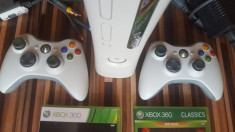 Xbox 360 phat 60GB - 2 x Controller wireless foto