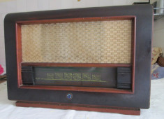 RADIO POPULAR ARMONIA S561A pe LAMPI, CASETA DE LEMN (LAMPILE TREBUIE INLOCUITE) foto