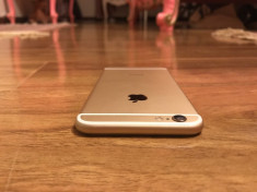 iphone 6 gold 16 gb codat in orange foto