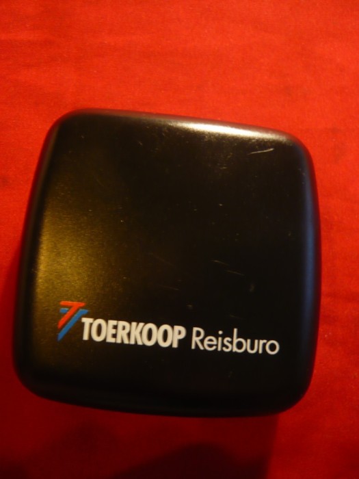 Ceas de Voiaj cu baterie -Taerkoop Reisburo , dim. 4,5x4,5 cm foto mare Ceas de Voiaj cu baterie -Taerkoop Reisburo , dim. 4,5x4,5 cm foto mare