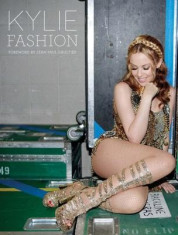 Kylie Fashion foto