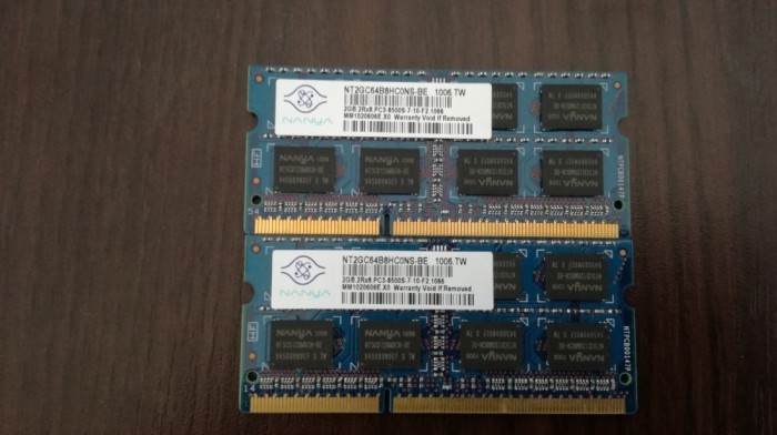 Kit 4GB DDR3 RAM 1066MHz Laptop SO-DIMM foto mare Kit 4GB DDR3 RAM 1066MHz Laptop SO-DIMM foto mare