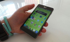 Oferta ieftin Telefon LG Optimus 4G RAM 2 GB Stocare 32 GB foto