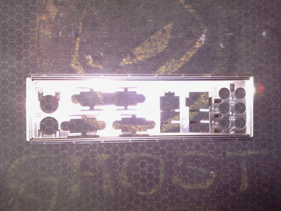 Shield placa de baza Gigabyte Ga-945GCMX-S2 foto