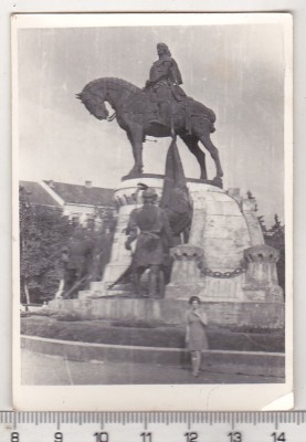 bnk foto - Cluj Napoca - cca 1970 - Statuia lui Matei Corvin foto