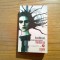 VANATOAREA DE CAPETE - David Marusek - Editura Tritonic, 2008, 575 p.