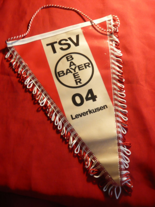 Fanion al Echipei Fotbal TSV Bayer 04 Leverkusen , L= 26,5 cm