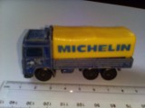 Bnk jc Matchbox - Volvo truck Michelin - 1/90