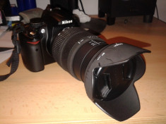 Nikon D5000 cu obiectiv sigma 18-200mm, geanta si card cadou! Stare impecabila! foto