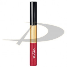 Chanel Strawberry Red Rouge Double Intensite Lip Gloss foto