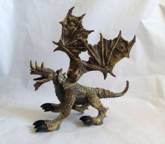 Dragon mare, articulat, plastic, 19cm lungime foto