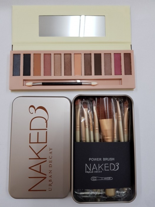 Tusa Naked 8 + set 12 pensule Naked Tusa Naked 8 + set 12 pensule Naked