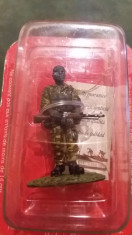 Soldat din plumb Reconnaissance Commando South Africa - Frontline scara 1:32 foto