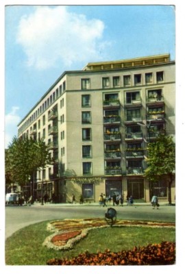 BUCURESTI piata M. Kogalniceanu magazin lactate RPR COLOR EDITURA MERIDIANE foto